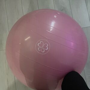Baby Bump exercise ball used for one month